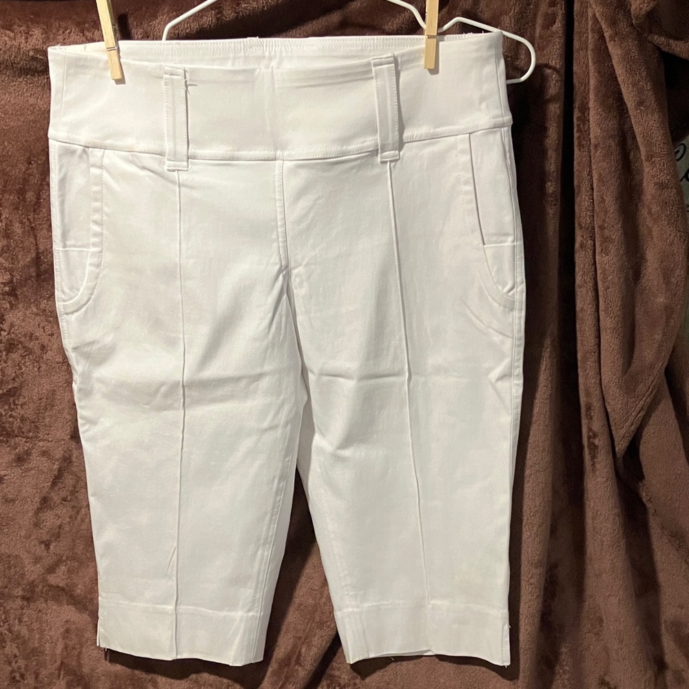 Jofit Women's White Capri Athletic Pants with Belt Loops
